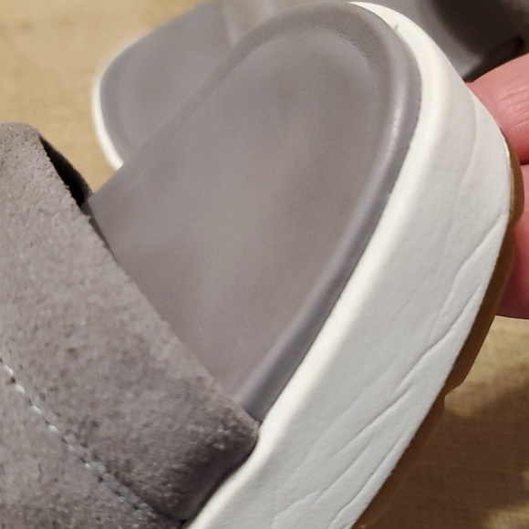 🍒UGG Lunnden Leather Sandals Soft Amethyst - Picture 15 of 15